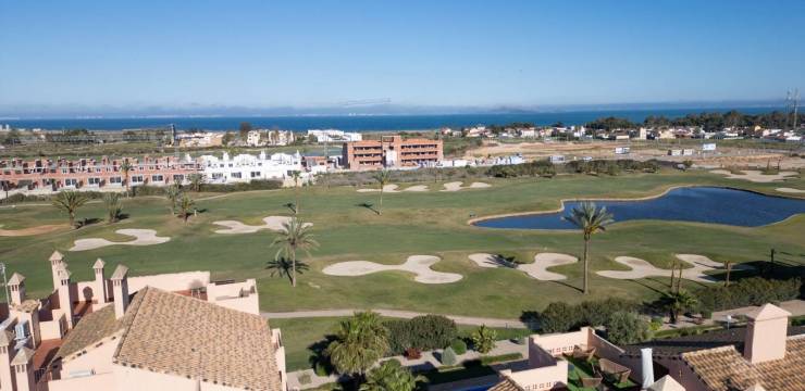 Enjoy the Costa Cálida with this penthouse for sale in Serena Golf